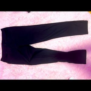 Black mens LULULEMON pants *SMALL HOLE* HUGE DISCOUNT